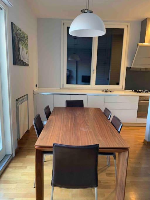 Appartamento In Urbe - A Con Terrazzo